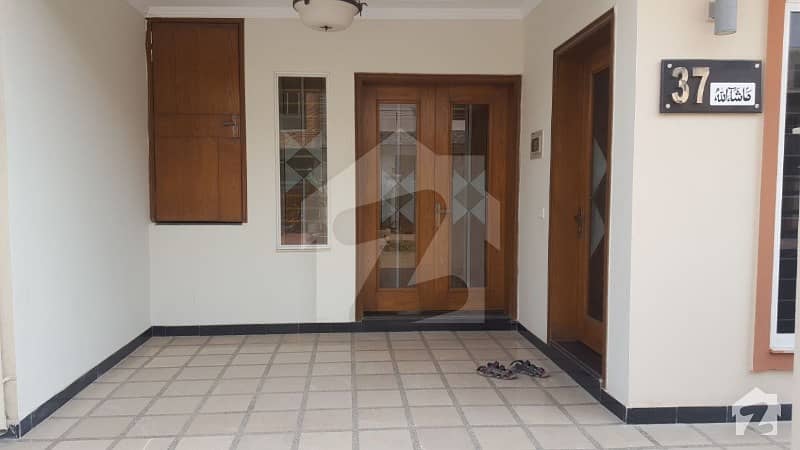 1 Kanal triple story house for Rent in E11 Islamabad