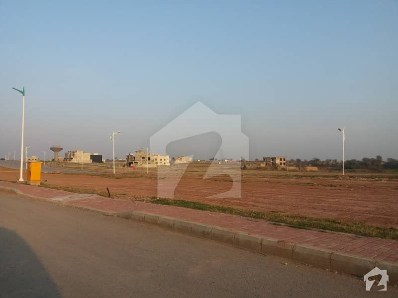 5 Marla Near To Main Road And Commercial Plot For Sale