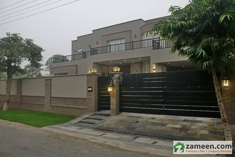 2 Kanal  10 Marla Self Constructed Well Maintained Bungalow In Sui Gas Society Phase 1 Lahore