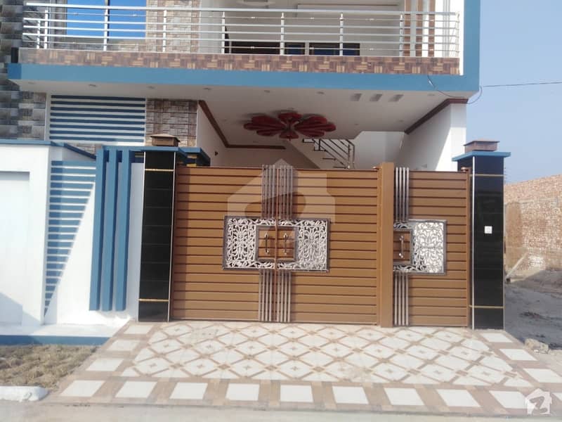 علامہ اقبال ایونیو جہانگی والا روڈ بہاولپور میں 4 کمروں کا 5 مرلہ مکان 1.25 کروڑ میں برائے فروخت۔
