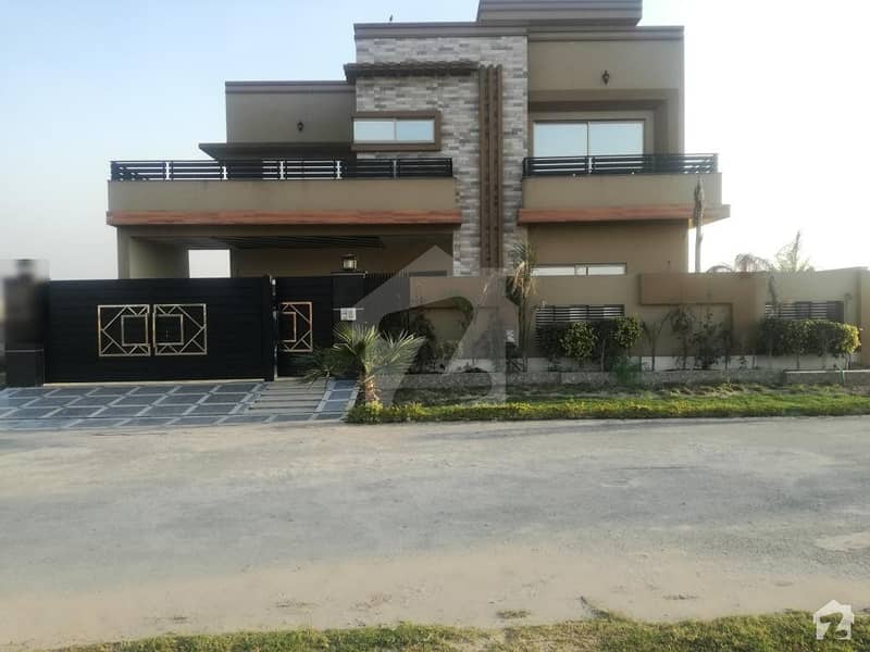 1kanal Wonderful House Available For Sale In Lake City Sector M2