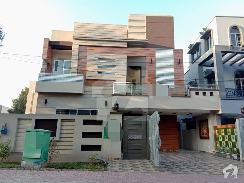 10 Marla Brand New Luxury House Is Available For Sale In Bahria Town Lahore