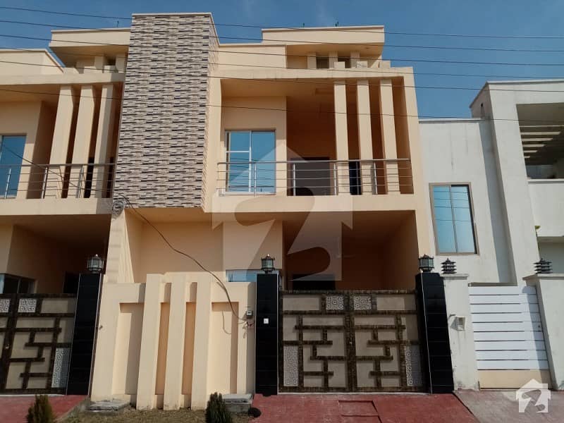 5.5 Marla House Is Available For Sale In Khayaban-e-Green Satiana Road Faisalabad