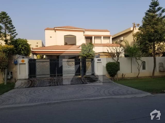 House For Rent 4 Bedroom With Attached Washroom 2 Servant Quarter Gulberg