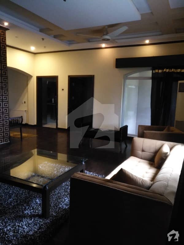 1 Kanal Luxury Furnished Lower Portion For Rent In DHA Phase 5