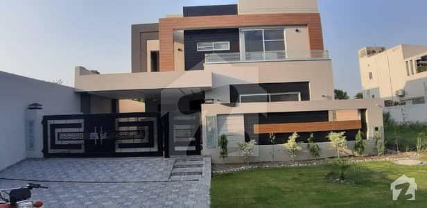 Owner Build 10 Marla Luxury House For Sale Near Park Commercial Owner Build 10 Marla Luxury House For Sale Near Park Commercial