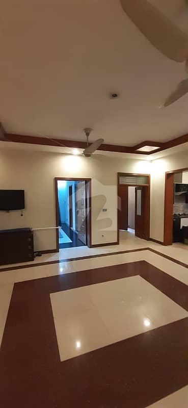 ائیر لائن ہاؤسنگ سوسائٹی لاہور میں 4 کمروں کا 10 مرلہ مکان 2.04 کروڑ میں برائے فروخت۔