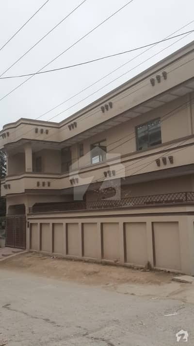 10 Marla 3 Bed Seperate Corner  House Available Opposite To Munawer Coluny