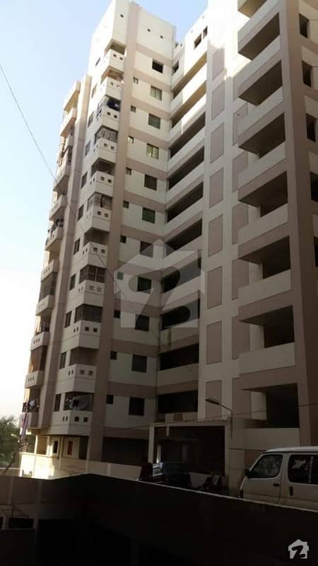 یونیورسٹی روڈ کراچی میں 2 کمروں کا 3 مرلہ فلیٹ 25 لاکھ میں برائے فروخت۔