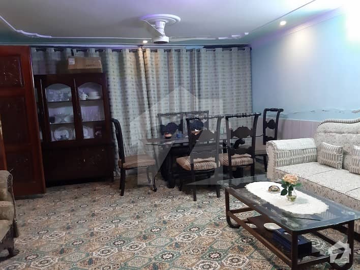 ارباب سبز علی خان ٹاؤن ایگزیکٹو لاجز ارباب سبز علی خان ٹاؤن ورسک روڈ پشاور میں 9 کمروں کا 5 مرلہ مکان 1.45 کروڑ میں برائے فروخت۔