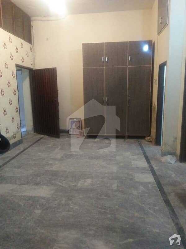 Raza property advisor offer 3 Marla new Lower portion avalible for Rent at Habibullah Road