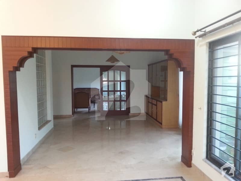 1 Kanal Ground Basement For Rent DHA Phase 1