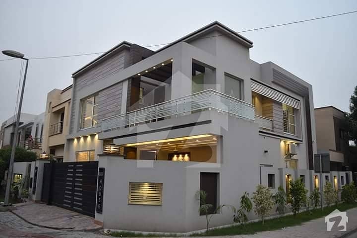 11 Marla Corner Luxury House For Rent At Sector C Bahria