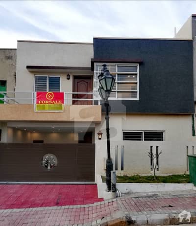 Double Storey Brand New House For Sale Park Face C Extension Safari Homes Double Storey Brand New House For Sale Park Face C Extension Safari Homes