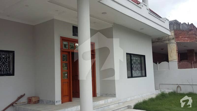 1 Kanal House For Sale In Main Cantt