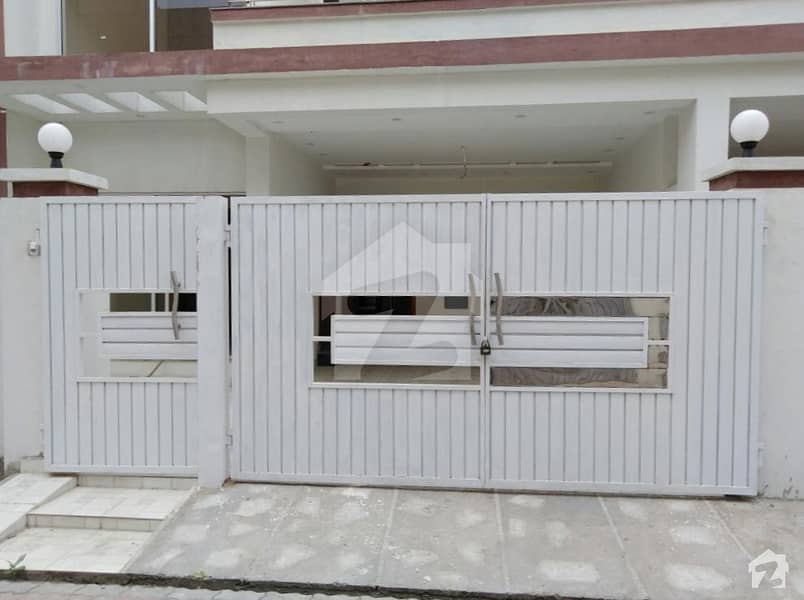 House For Sale In Iqbal Park