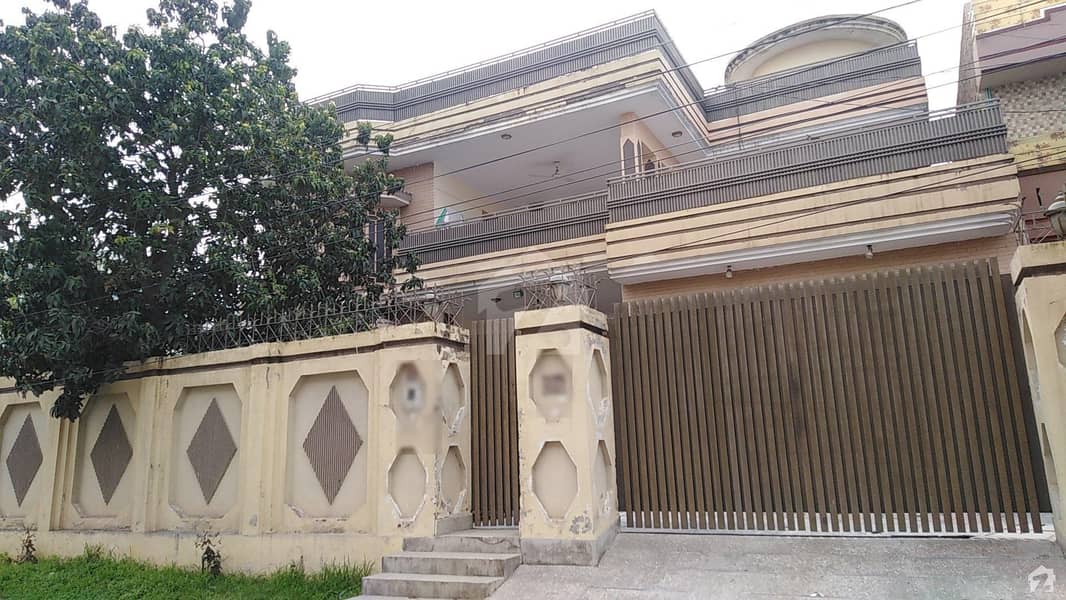 House Available For Sale In Hayatabad Phase 2 - H4