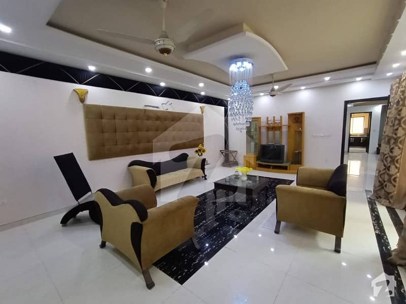 2 Kanal Fully Furnished Basement With Cinema For Rent