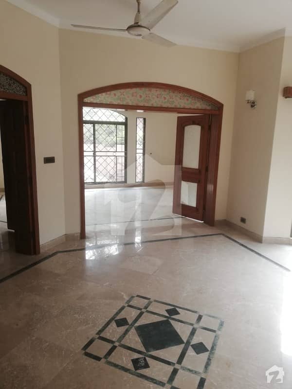 12 Marla Full House Is Available For Rent In Johar Town