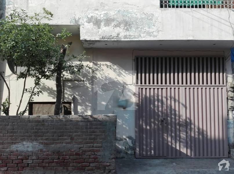 گرین ٹاؤن لاہور میں 4 کمروں کا 5 مرلہ مکان 75 لاکھ میں برائے فروخت۔