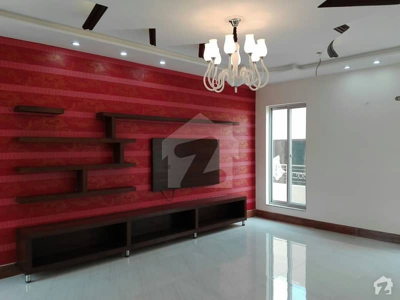 2 Kanal Upper Portion Is Available For Rent