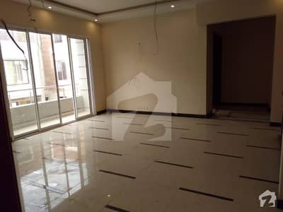 Cc111 3 Bed Portion For Sale With Roof In Beautiful Location Of Kda Scheme 1 For Sale Cc111 3 Bed Portion For Sale With Roof In Beautiful Location Of Kda Scheme 1 For Sale