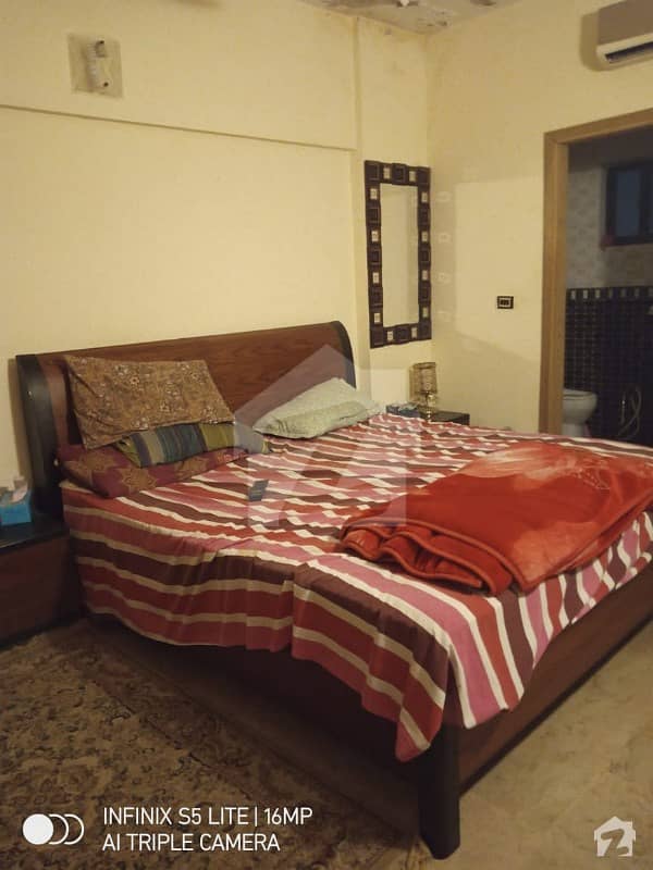 کلفٹن ۔ بلاک 4 کلفٹن کراچی میں 3 کمروں کا 7 مرلہ فلیٹ 80 ہزار میں کرایہ پر دستیاب ہے۔