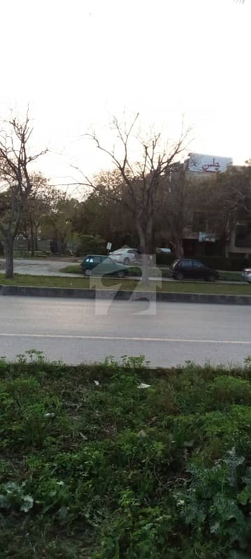 جناح گارڈنز فیز 1 جناح گارڈنز ایف ای سی ایچ ایس اسلام آباد میں 4 مرلہ کمرشل پلاٹ 1.5 کروڑ میں برائے فروخت۔ جناح گارڈنز فیز 1 جناح گارڈنز ایف ای سی ایچ ایس اسلام آباد میں 4 مرلہ کمرشل پلاٹ 1.5 کروڑ میں برائے فروخت۔