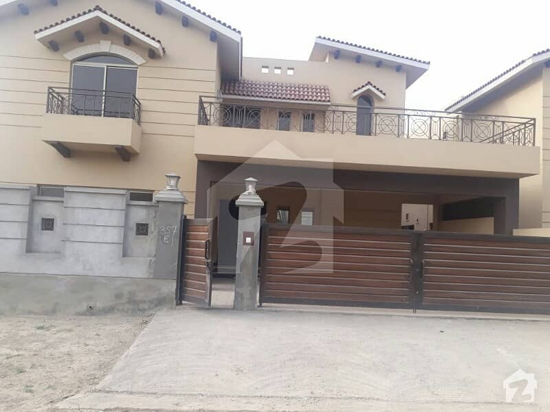 Askari X Secf 4 Bed Brig House For Sale Askari 10 Sector F, Askari