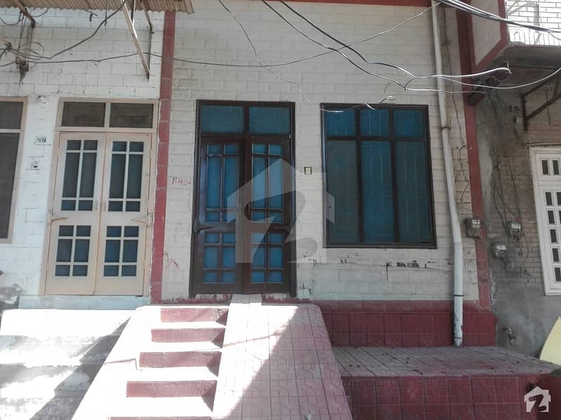 غلام محمد آباد فیصل آباد میں 2 مرلہ مکان 1 کروڑ میں برائے فروخت۔