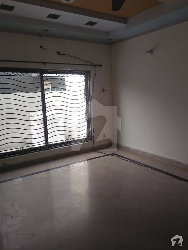 10 Marla Lower Portion For Rent In Wapda Town Phase 1