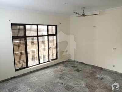 8 Years Old House For Sale In Q Block Johar Town 8 Years Old House For Sale In Q Block Johar Town