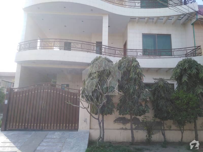 ٹاؤن شپ ۔ سیکٹر سی 1 ٹاؤن شپ لاہور میں 5 کمروں کا 12 مرلہ مکان 2.5 کروڑ میں برائے فروخت۔