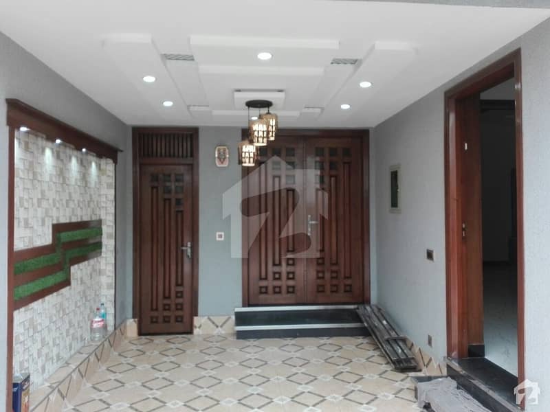 House Is Available For Rent In Bahria Town Lahore