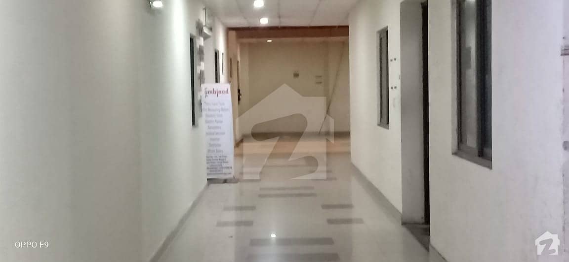 ڈِواین میگا ۲ رِنگ روڈ لاہور میں 2 کمروں کا 4 مرلہ فلیٹ 75 لاکھ میں برائے فروخت۔