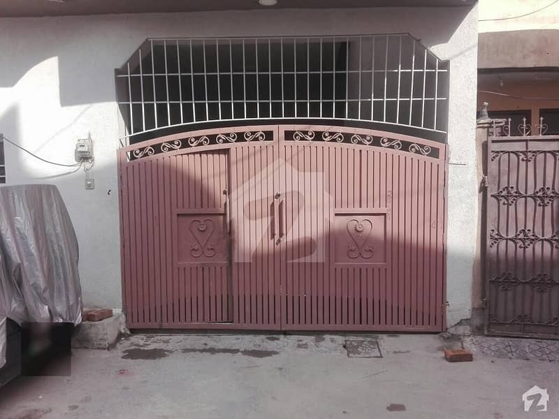 افشاں کالونی راولپنڈی میں 2 کمروں کا 5 مرلہ مکان 70 لاکھ میں برائے فروخت۔