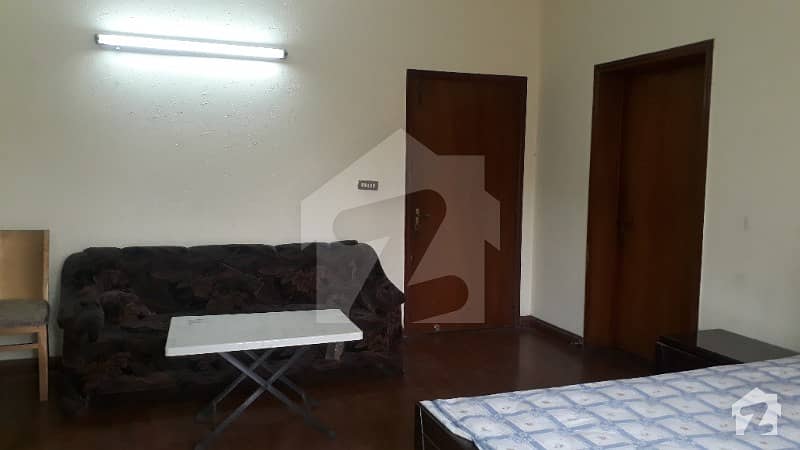 Dha Fully Furnished 1 Bed Room With Separate Gate Available For Rent In DHA Phase 2