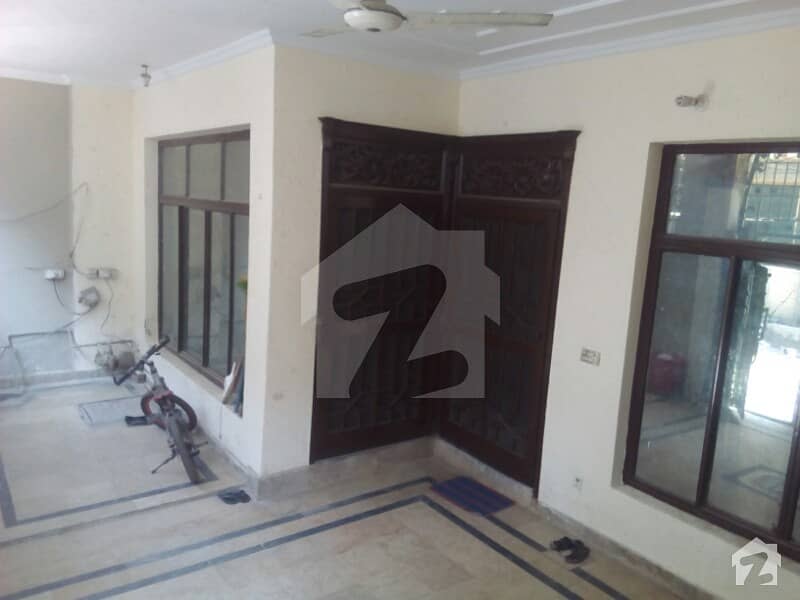رینج روڈ راولپنڈی میں 8 کمروں کا 7 مرلہ مکان 1.6 کروڑ میں برائے فروخت۔
