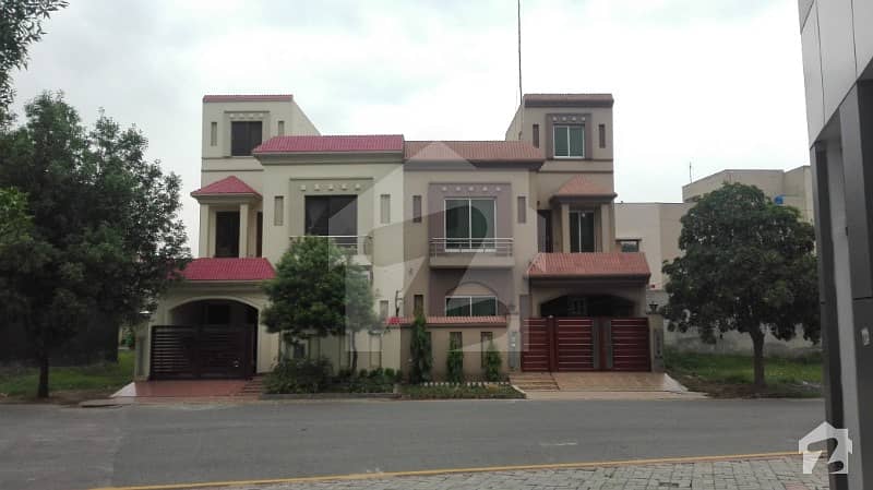 5 Marla House For Rent With Gas In Sector D Bahria Town Lahore