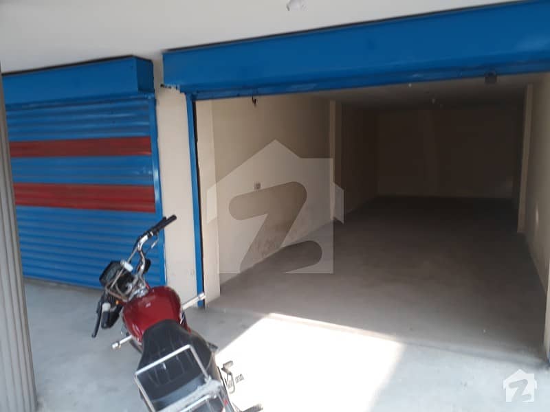 10x33 Ft Area Shop For Rent