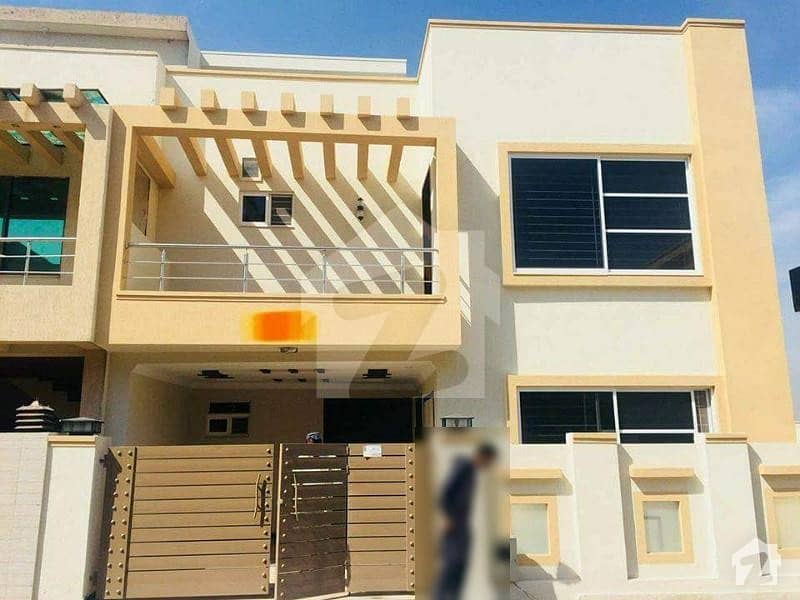 3 Bedroom Attach Washroom 10 Marla Upper Portion For Rent Available