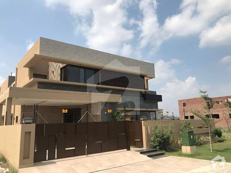 Kanal Bungalow for Sale In Dha Phase 7 R Block