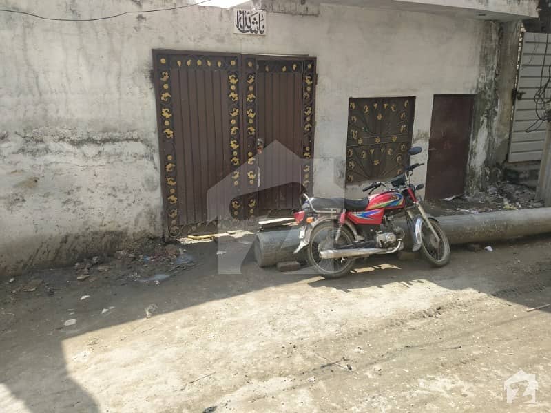 House For Sale In New Green Town Lahore