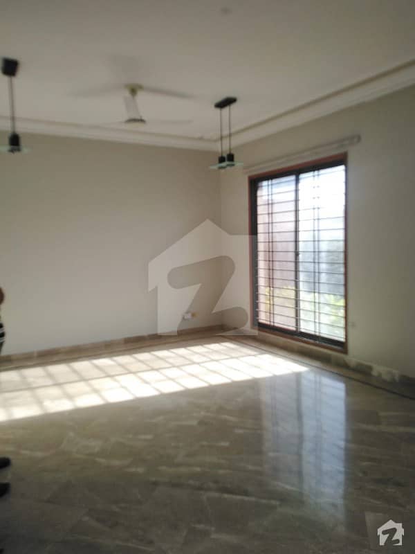 Upper Portion Available For Rent In Phase 6