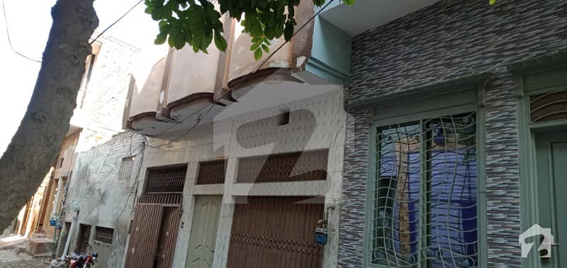 صمد پورہ روڈ اوکاڑہ میں 2 کمروں کا 3 مرلہ مکان 25 لاکھ میں برائے فروخت۔