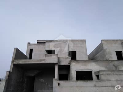 ستارہ سپریم سٹی فیصل آباد میں 7 مرلہ مکان 1.75 کروڑ میں برائے فروخت۔ ستارہ سپریم سٹی فیصل آباد میں 7 مرلہ مکان 1.75 کروڑ میں برائے فروخت۔