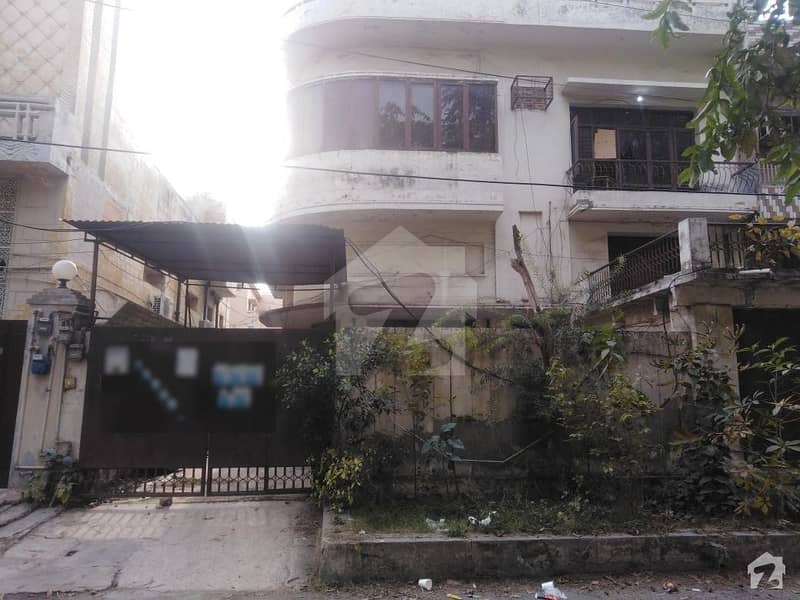 14.75 Marla Old Double Storey House Available For Sale 14.75 Marla Old Double Storey House Available For Sale