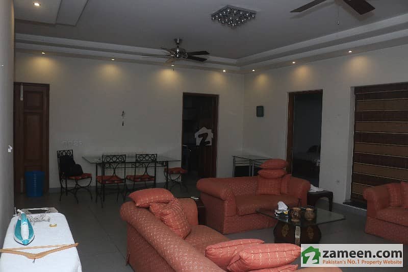 Chohan Offer 2 Kanal Upper Portion Fully Furnished For Rent In Phase 3