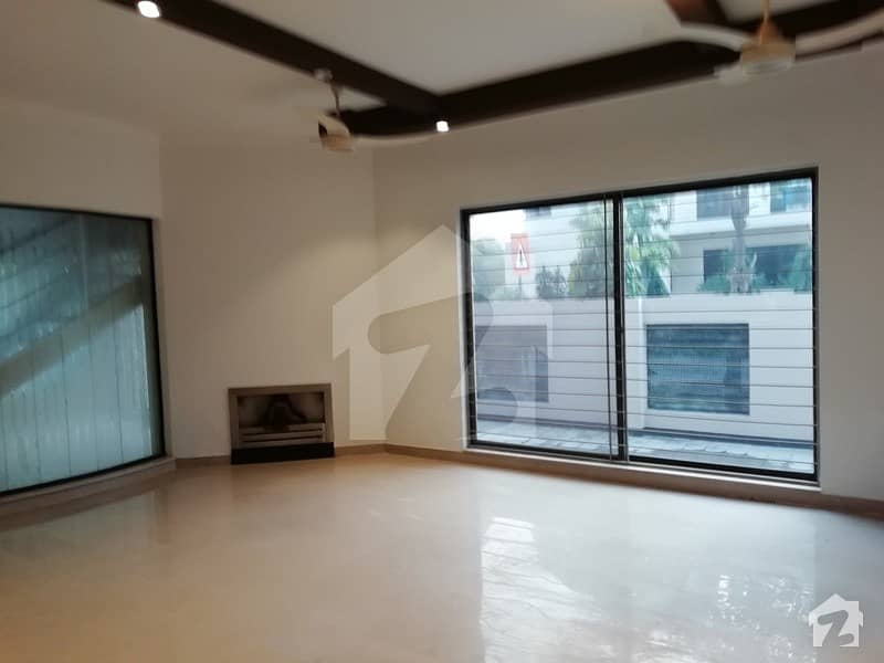 1 Kanal Modern Elegant House Palace In DHA For Rent Phase 5