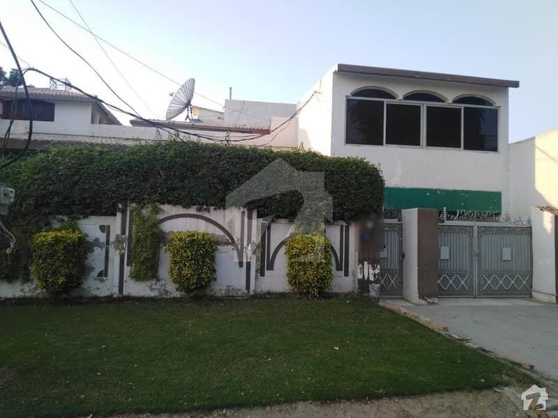 2.5 kanal House For Sale In Model Town A